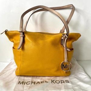 MICHAEL Michael Kors Jet Set / Charlotte Saffiano Leather Top Zip Tote Bag